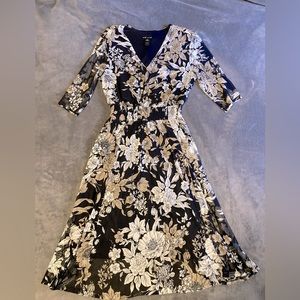 Women's Size 8 Kate and Lily Floral Dress